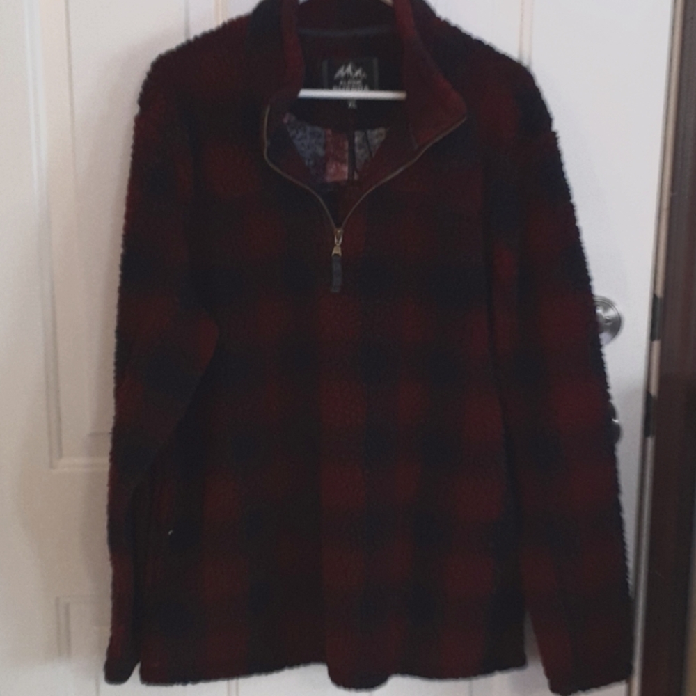 Buffalo plaid fleece size XL